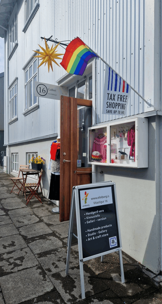 Framhliðinn á Gallerí 16